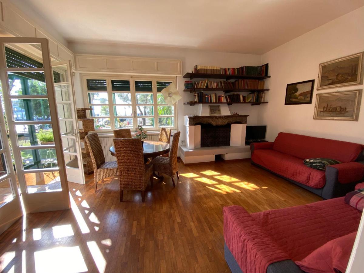 Casa Vacanze Gabbianella Villa Con Giardino Lungolago Maderno Toscolano Maderno Exterior photo