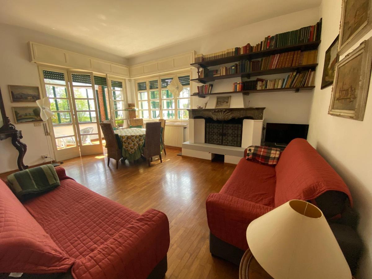Casa Vacanze Gabbianella Villa Con Giardino Lungolago Maderno Toscolano Maderno Exterior photo